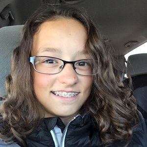 Meet your Posher, Helena